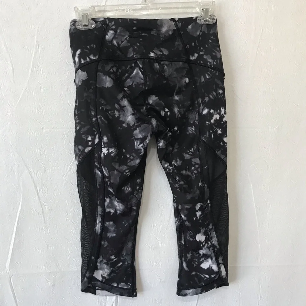 Lululemon Sun Runner Crop Leggings